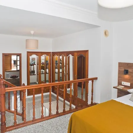 Pilar Villa *