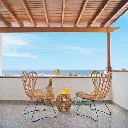 Pilar Villa Puerto del Carmen (Lanzarote)